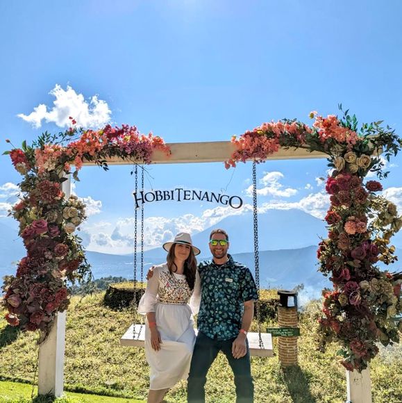 Meet your Posher, Jade - Picture 1 of 1